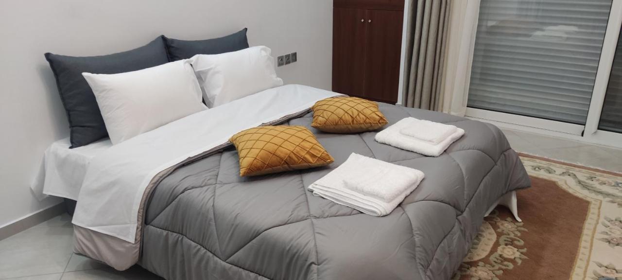 Modern Apartment In อิเตอา ภายนอก รูปภาพ